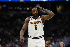 老将太能抢了！小乔丹揽下17板 4中2拿10分1助1断1帽